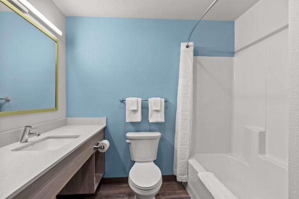 WoodSpring Suites Gilbert - Mesa Gateway Airport image 15