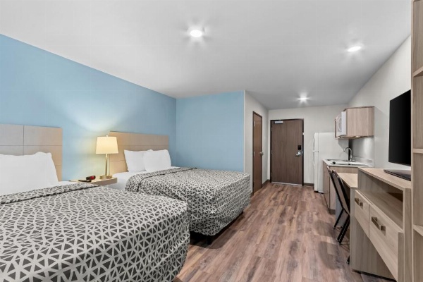 WoodSpring Suites Gilbert - Mesa Gateway Airport image 17