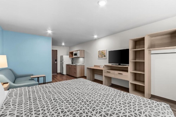 WoodSpring Suites Gilbert - Mesa Gateway Airport image 25